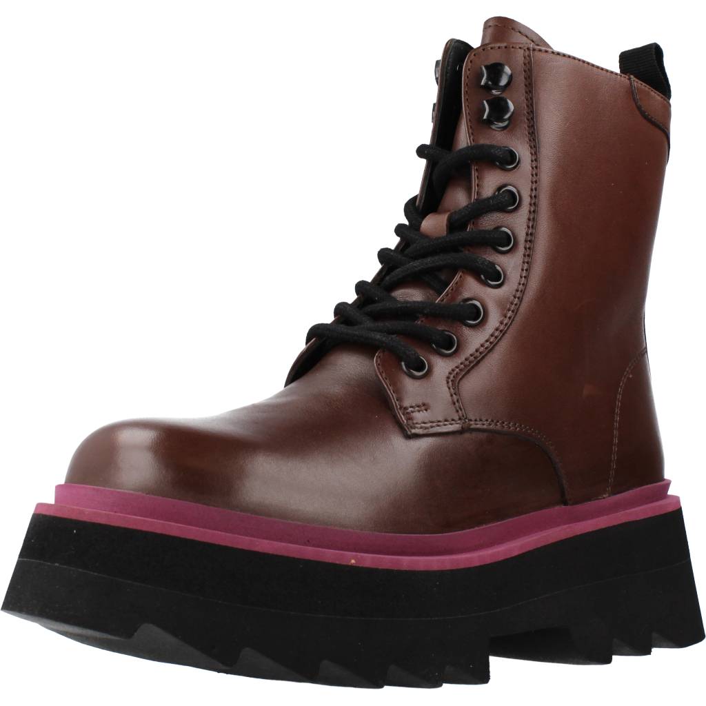 APEPAZZA LOUISE en color MARRON (1)