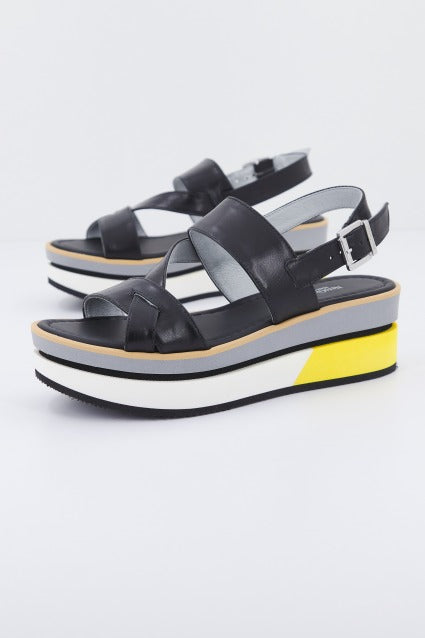 NERO GIARDINI ED en color NEGRO (1)