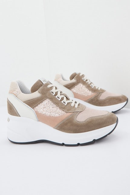 NERO GIARDINI ED en color MARRON (1)