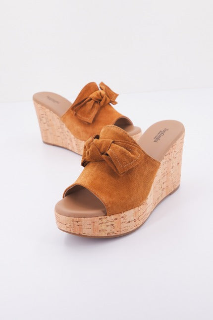 NERO GIARDINI ED en color MARRON (1)