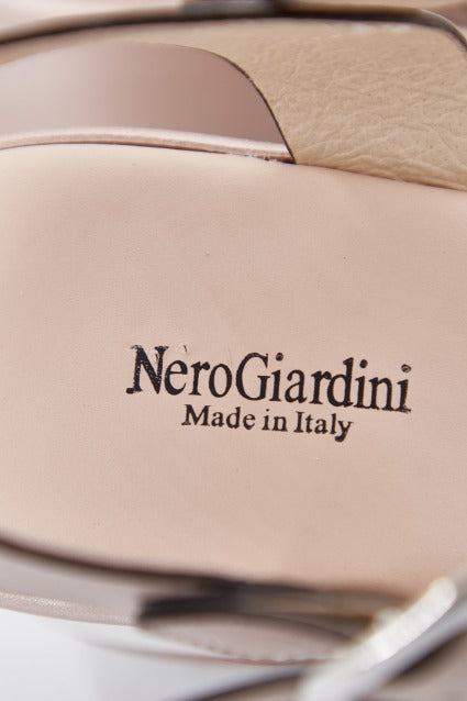 NERO GIARDINI ED en color BLANCO (4)