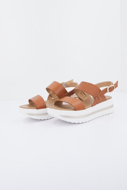 NERO GIARDINI ED en color MARRON (1)