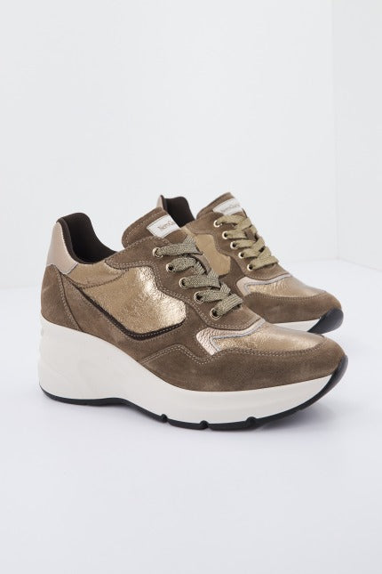 NERO GIARDINI ID en color ORO (2)