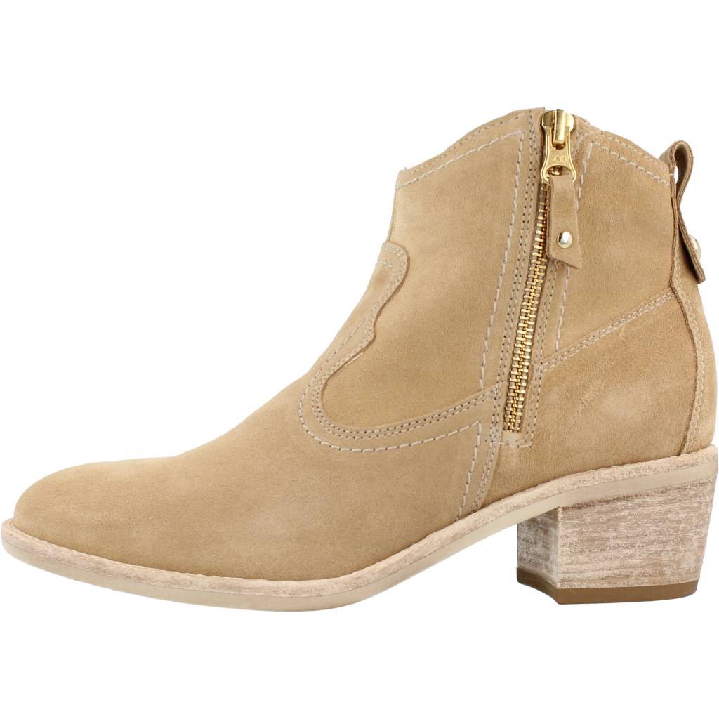 NERO GIARDINI ED en color MARRON CLARO (2)