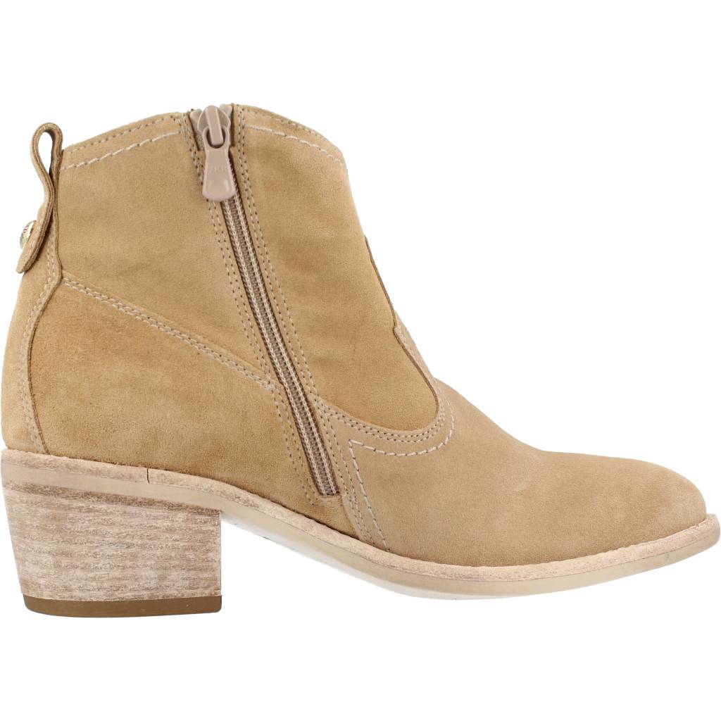 NERO GIARDINI ED en color MARRON CLARO (4)