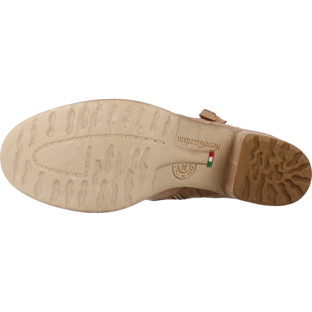NERO GIARDINI ED en color MARRON CLARO (6)