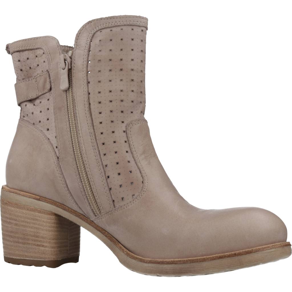 NERO GIARDINI ED en color BEIS (5)