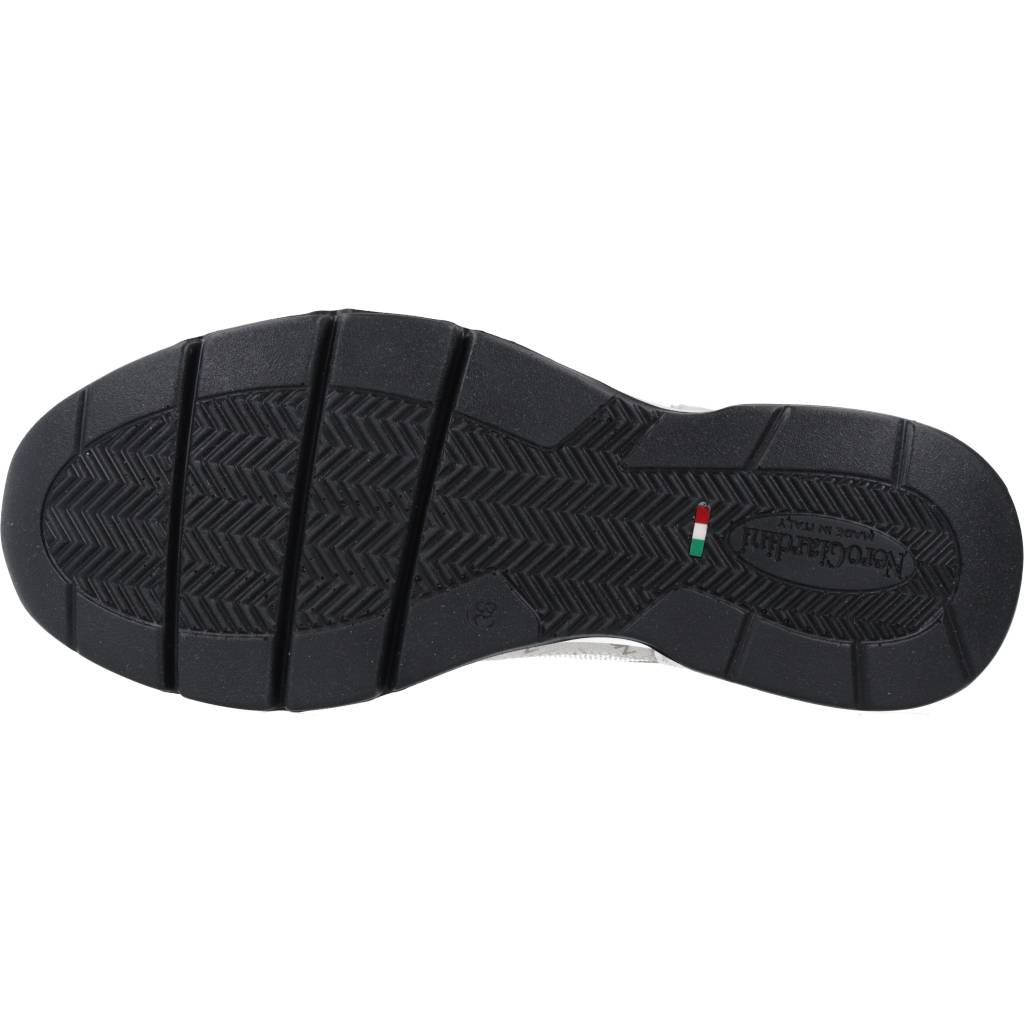 NERO GIARDINI ED en color BEIS (6)