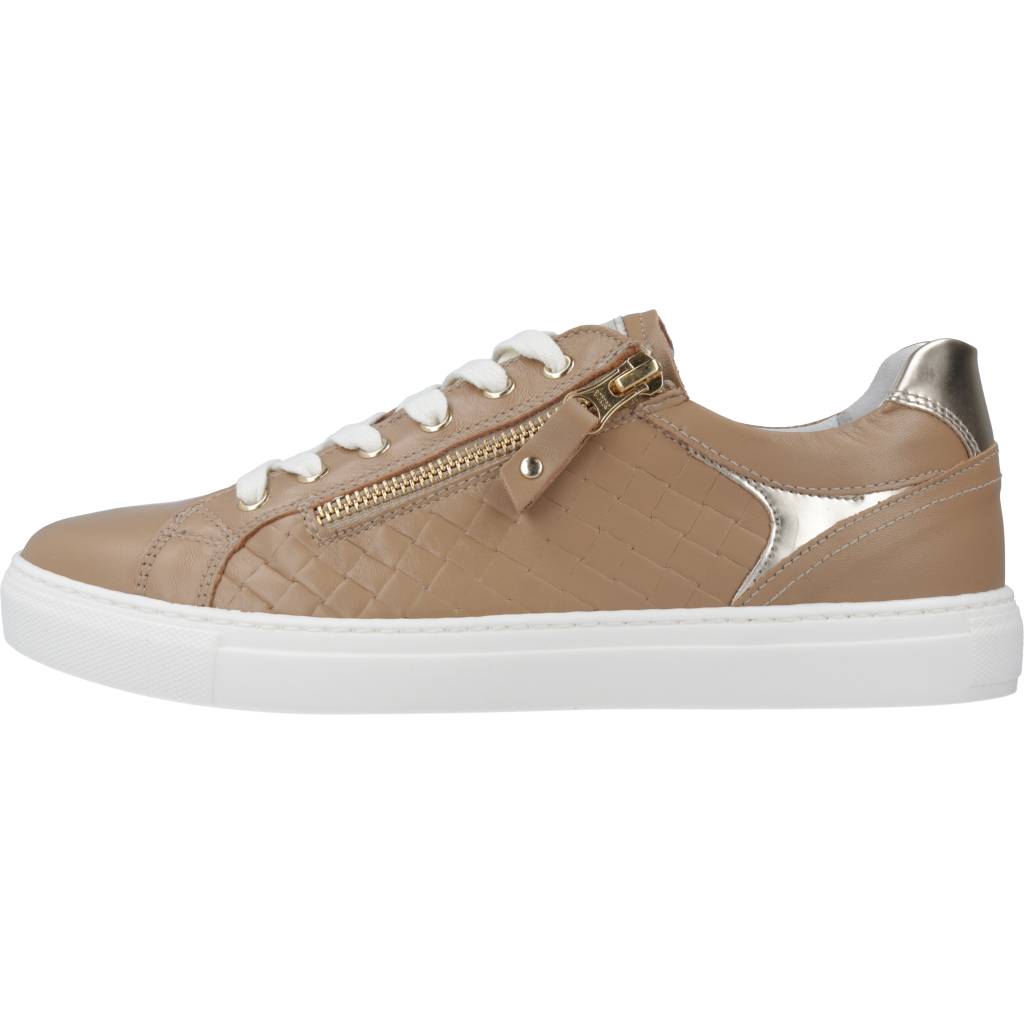 NERO GIARDINI ED en color MARRON (2)
