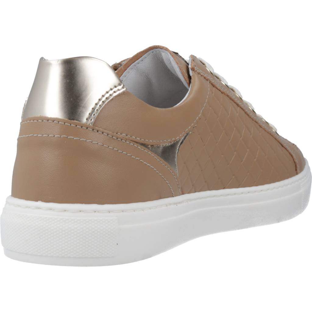 NERO GIARDINI ED en color MARRON (3)