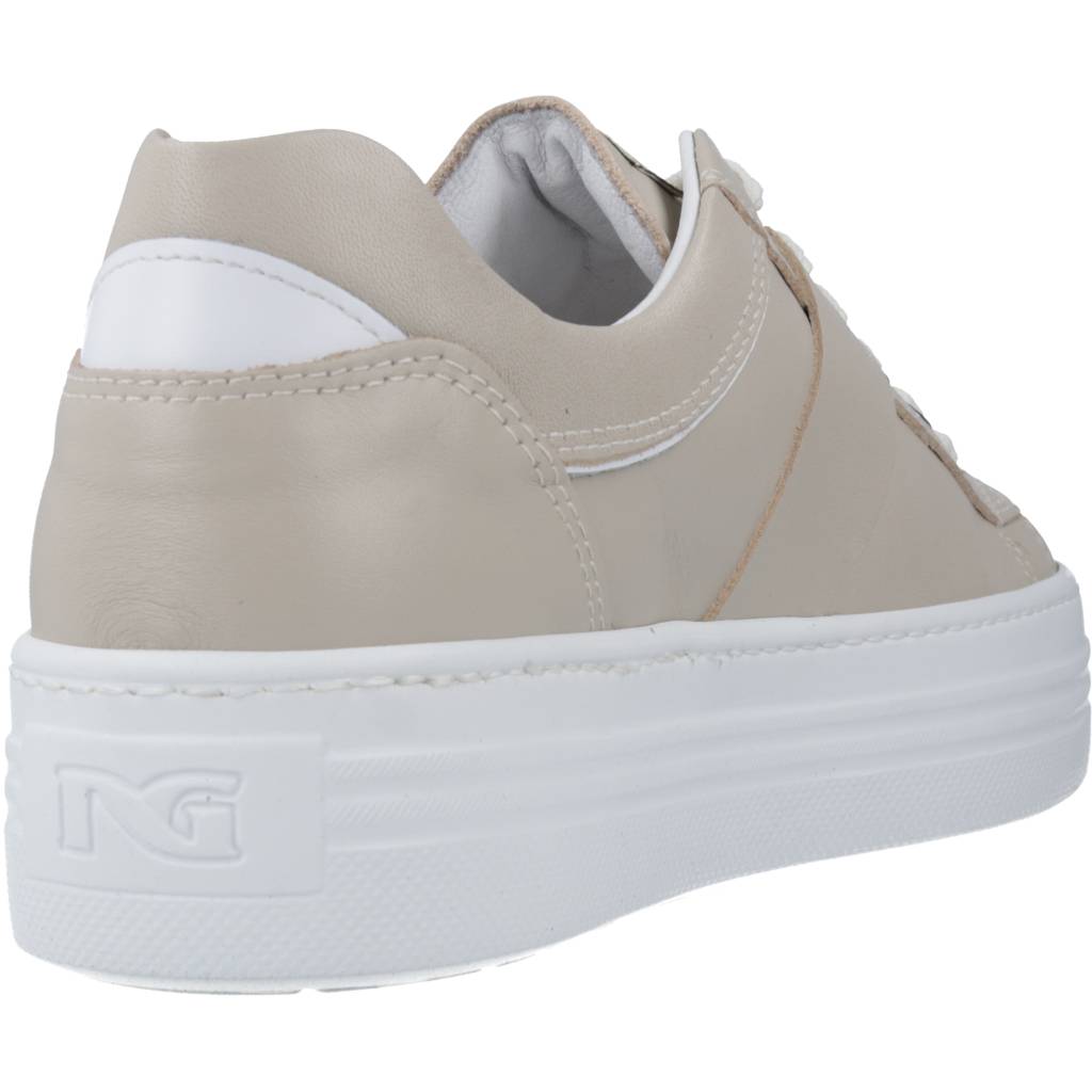 NERO GIARDINI ED en color BEIS (3)