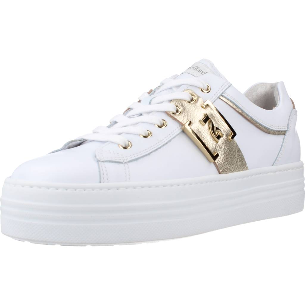 NERO GIARDINI ED en color BLANCO (1)
