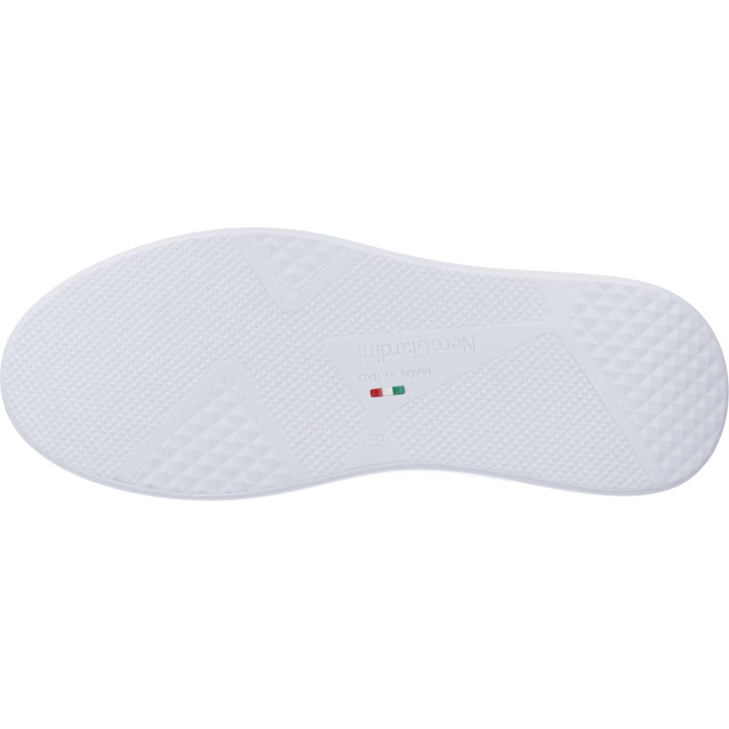 NERO GIARDINI ED en color BLANCO (6)