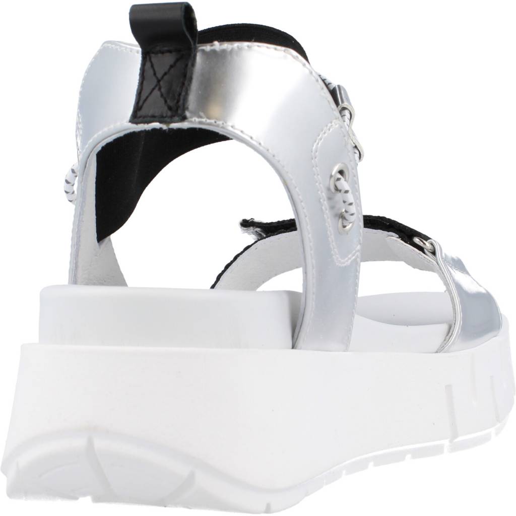 NERO GIARDINI ED en color NEGRO (3)