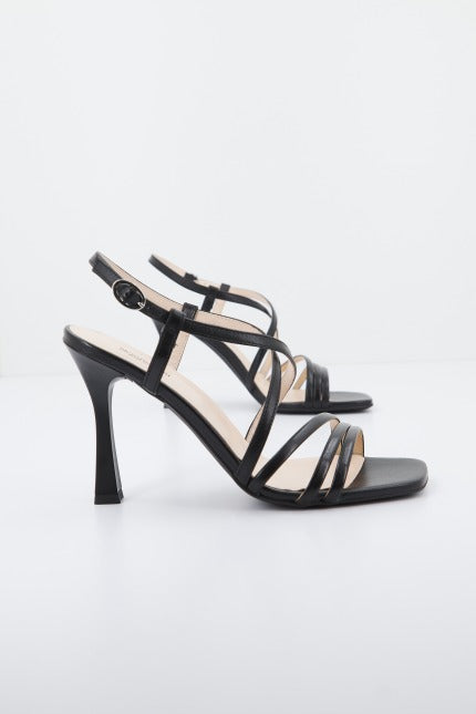 NERO GIARDINI EDE en color NEGRO (2)
