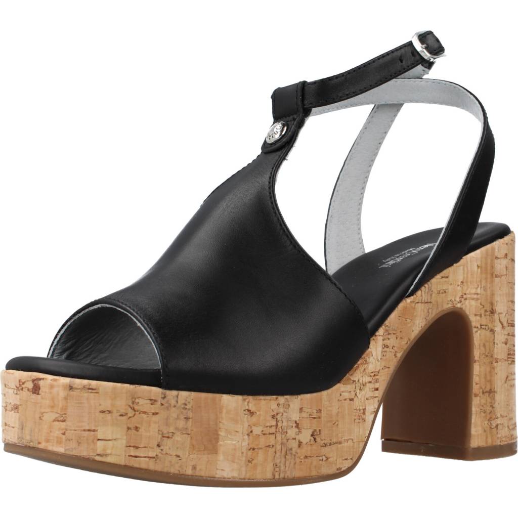 NERO GIARDINI ED en color NEGRO (1)