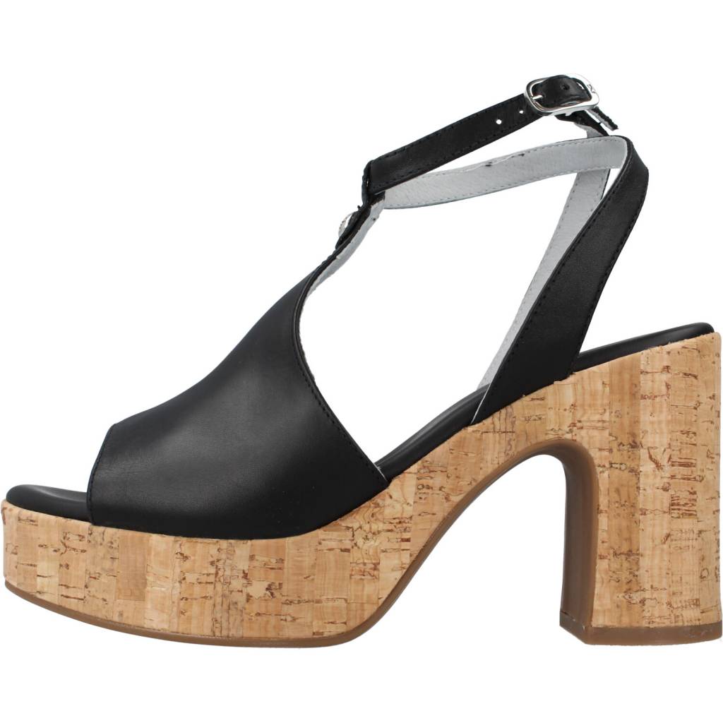 NERO GIARDINI ED en color NEGRO (2)