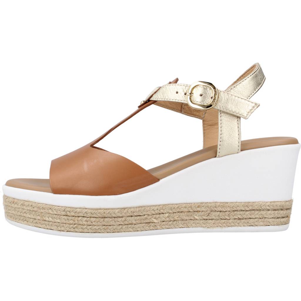 NERO GIARDINI ED en color MARRON (2)