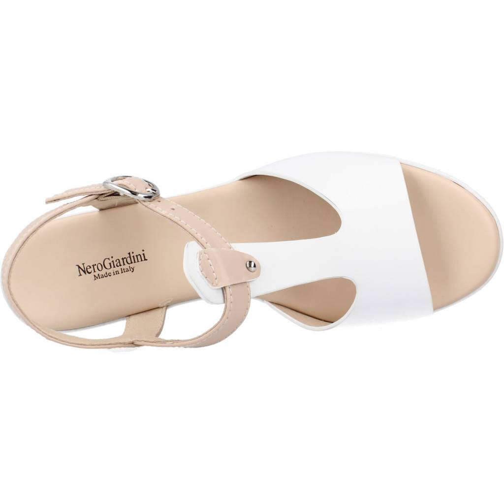 NERO GIARDINI ED en color BLANCO (7)