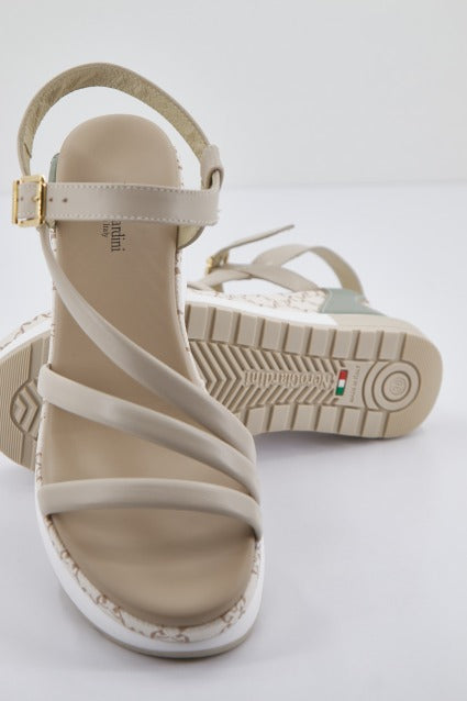 NERO GIARDINI ED en color BEIS (3)