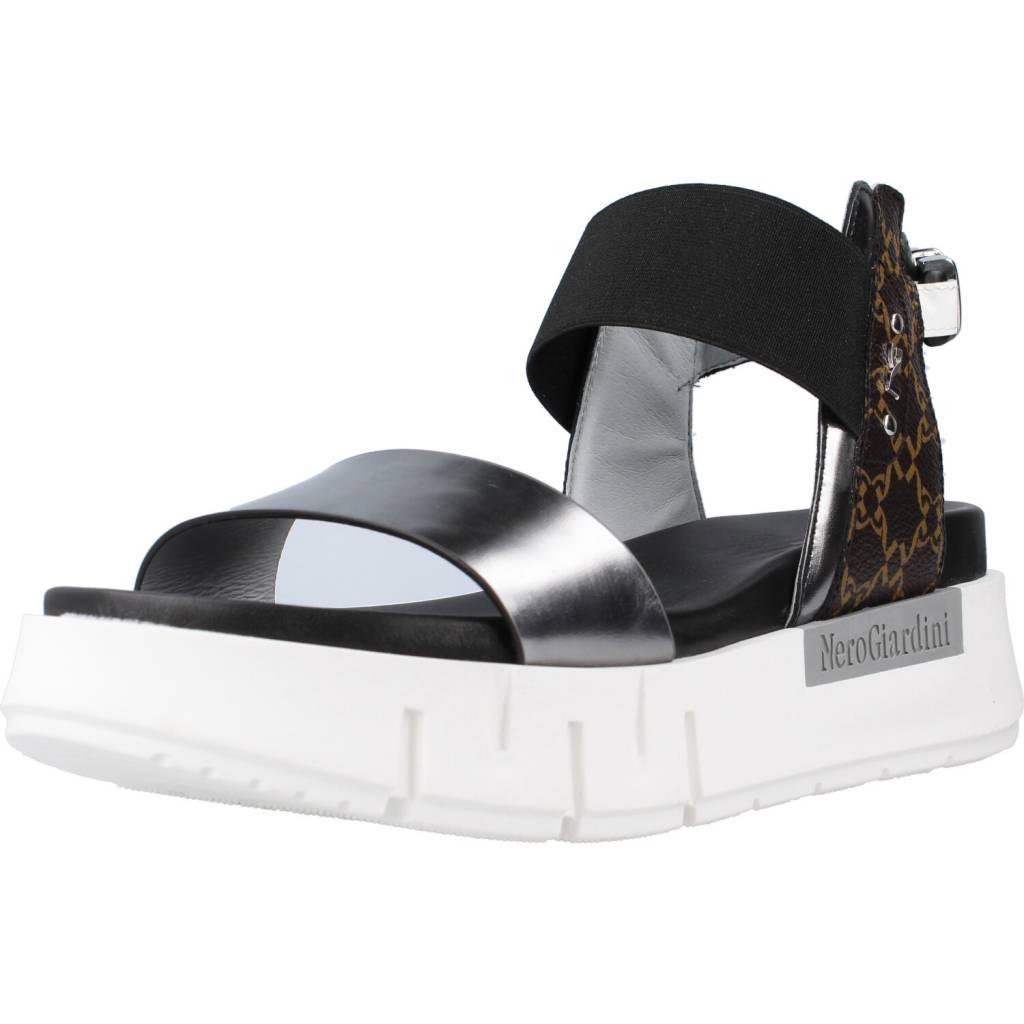 NERO GIARDINI ED en color NEGRO (1)