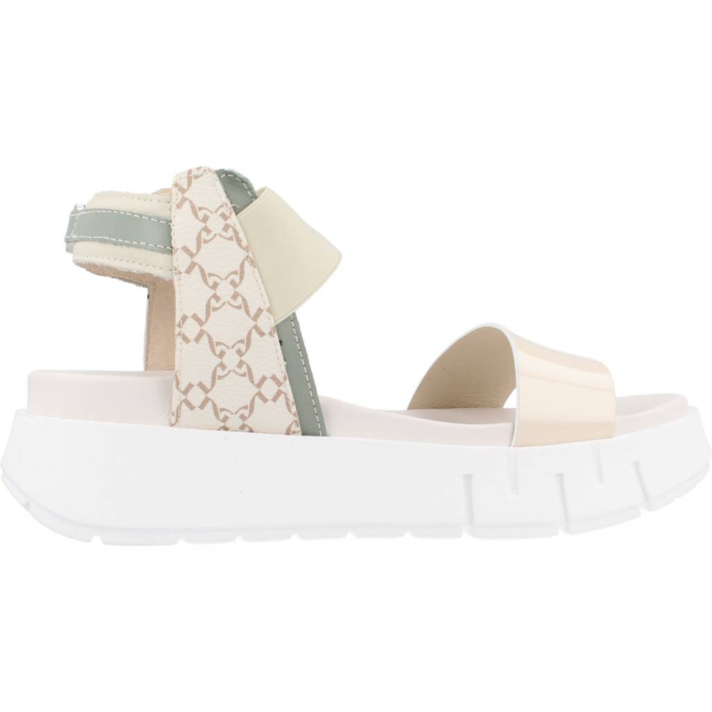 NERO GIARDINI ED en color BEIS (4)