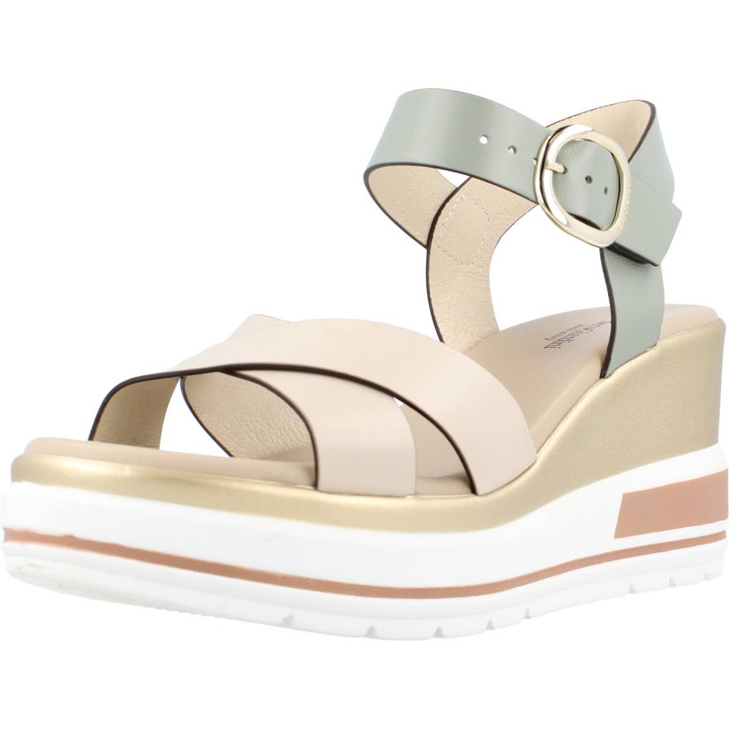 NERO GIARDINI ED en color VERDE (1)