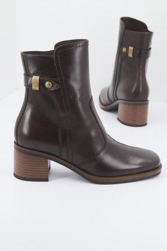 NERO GIARDINI ID en color MARRON CLARO (2)