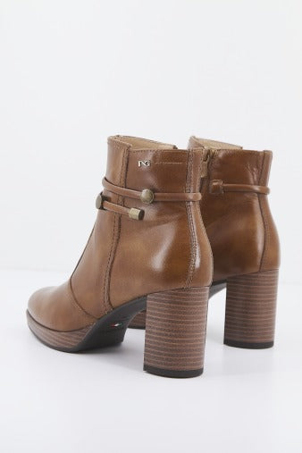 NERO GIARDINI ID en color MARRON CLARO (2)