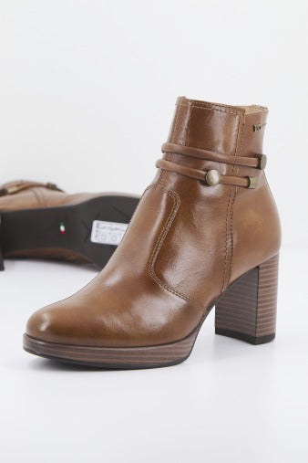 NERO GIARDINI ID en color MARRON CLARO (3)