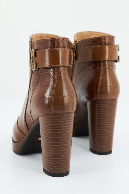 NERO GIARDINI ID en color MARRON CLARO (3)