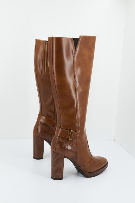 NERO GIARDINI ID en color MARRON (3)