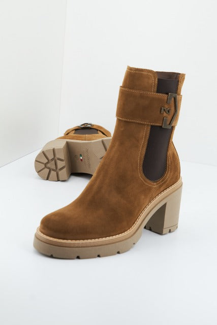 NERO GIARDINI ID en color MARRON (4)