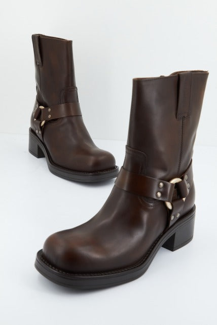 NERO GIARDINI ID en color MARRON (1)