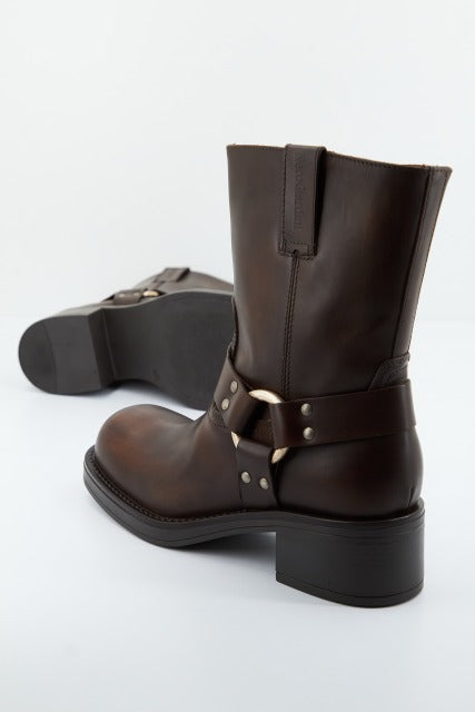NERO GIARDINI ID en color MARRON (2)