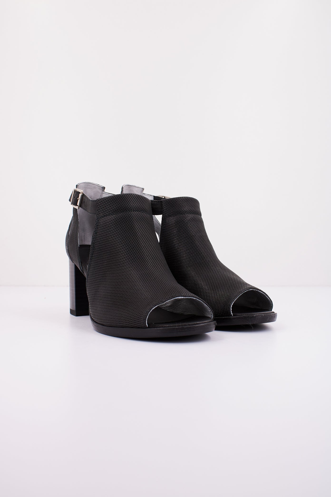 NERO GIARDINI ED en color NEGRO (2)