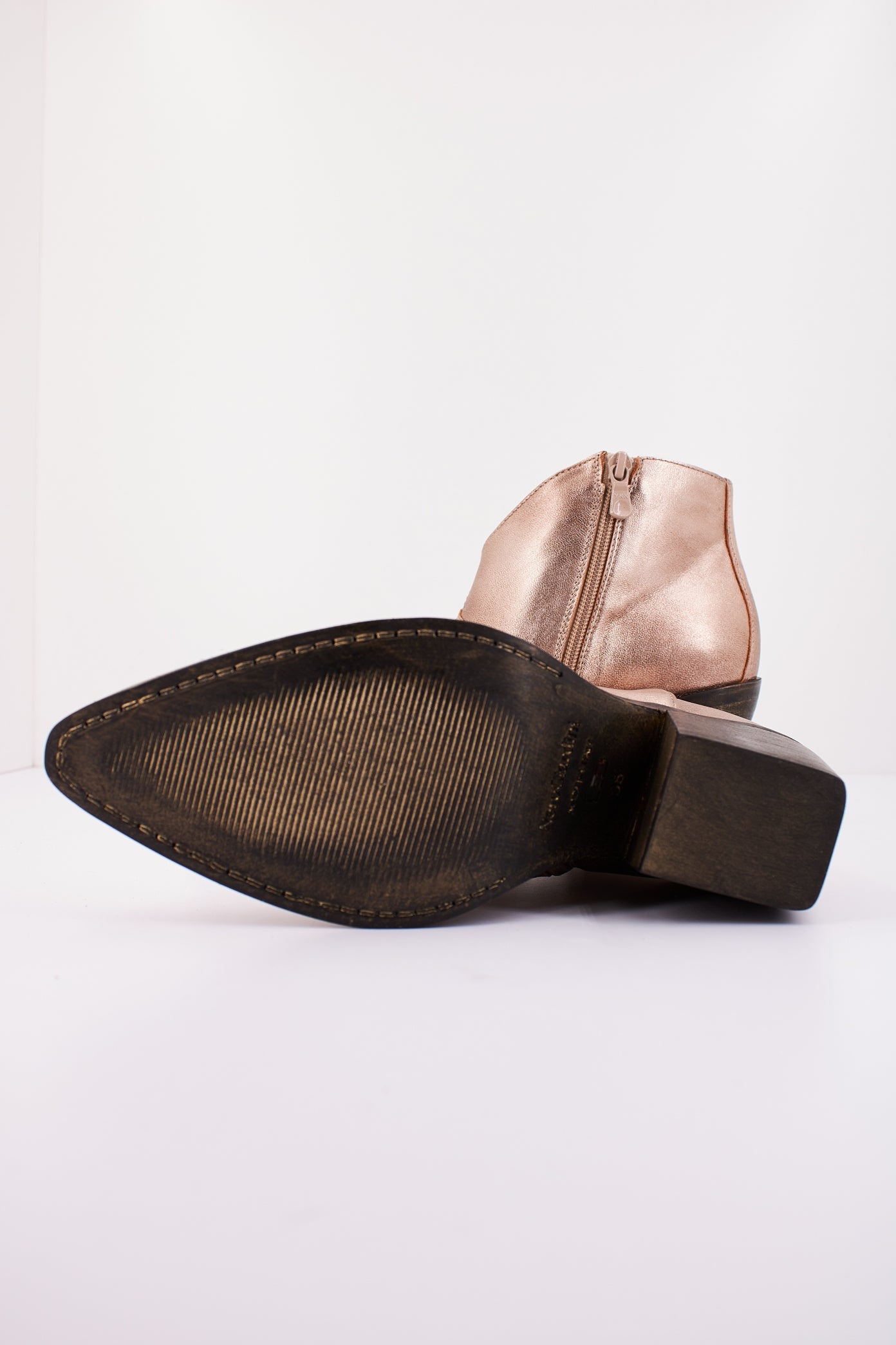 NERO GIARDINI ED en color BRONCE (4)