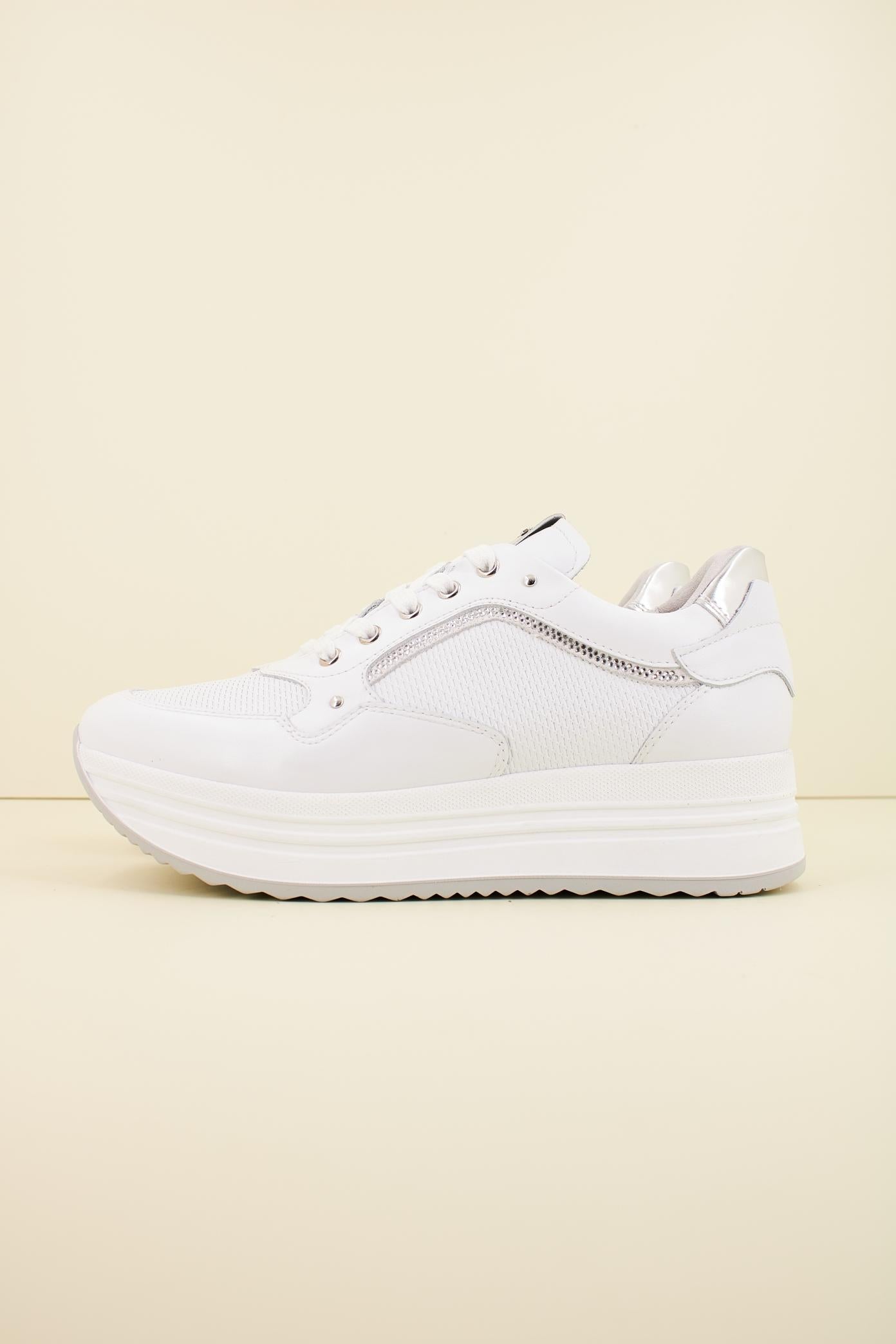 NERO GIARDINI ED en color BLANCO (1)