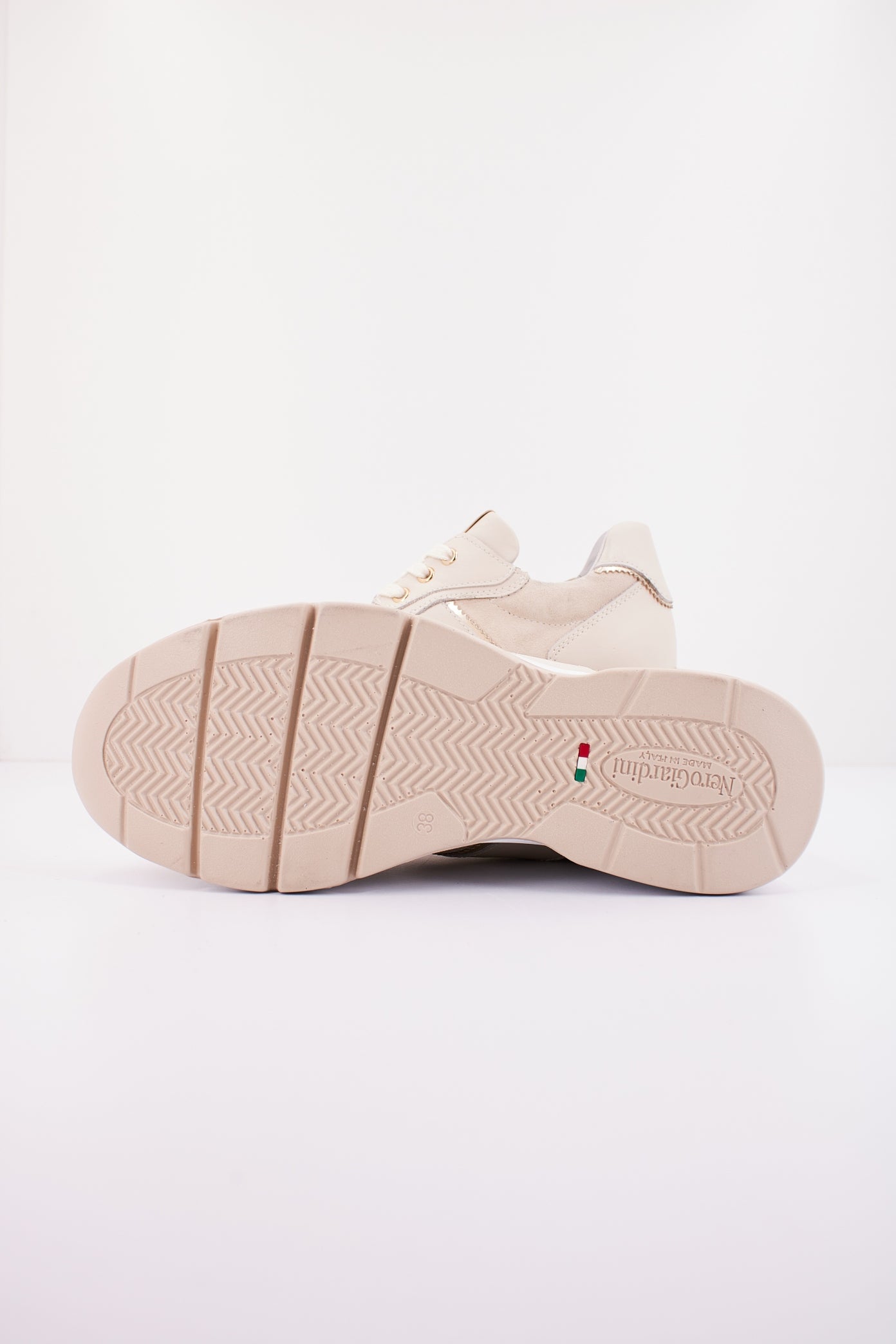 NERO GIARDINI ED en color BEIS (4)