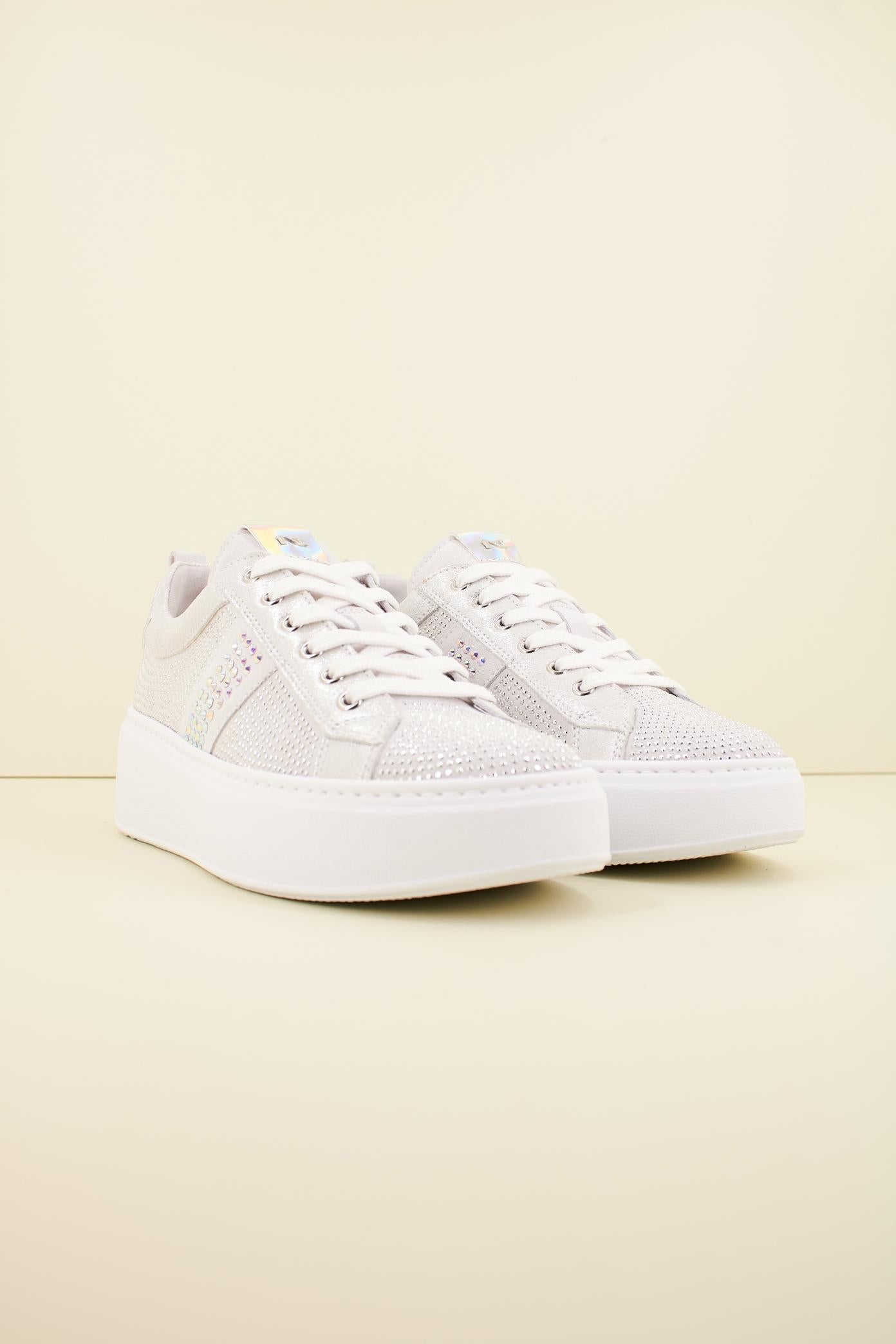 NERO GIARDINI ED en color BLANCO (2)