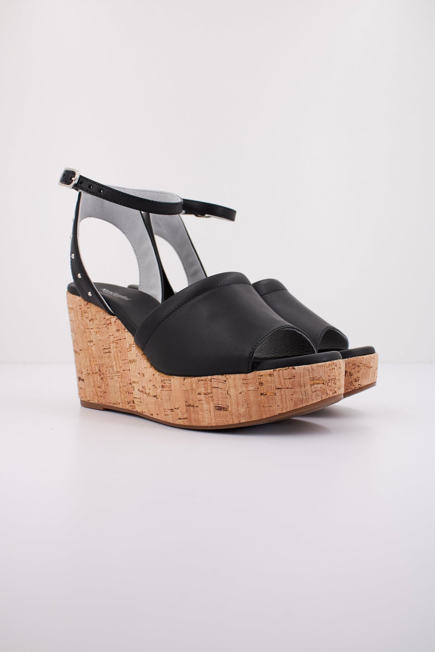 NERO GIARDINI ED en color NEGRO (2)