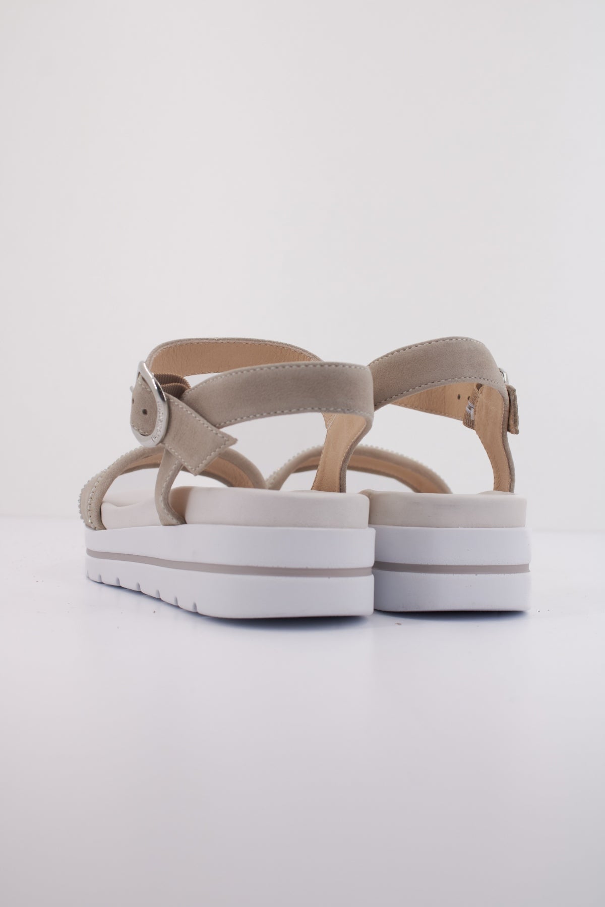 NERO GIARDINI ED en color GRIS (4)