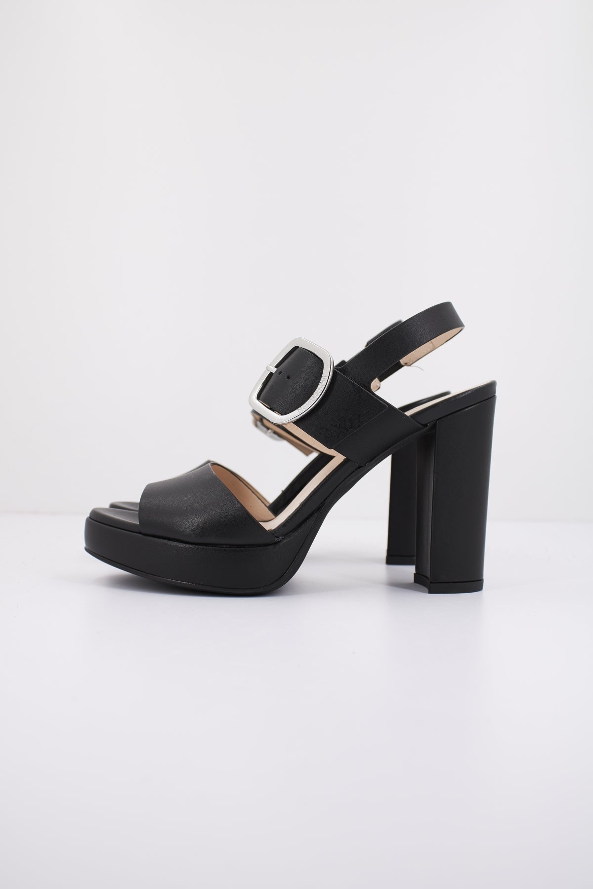 NERO GIARDINI ED en color NEGRO (1)