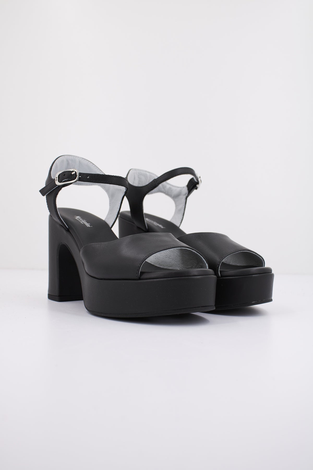 NERO GIARDINI ED en color NEGRO (2)