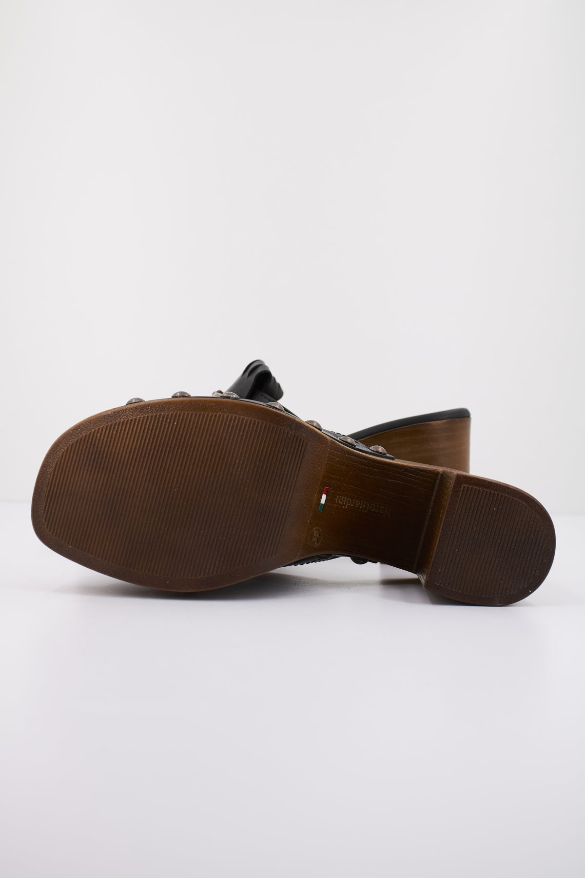 NERO GIARDINI ED en color NEGRO (4)