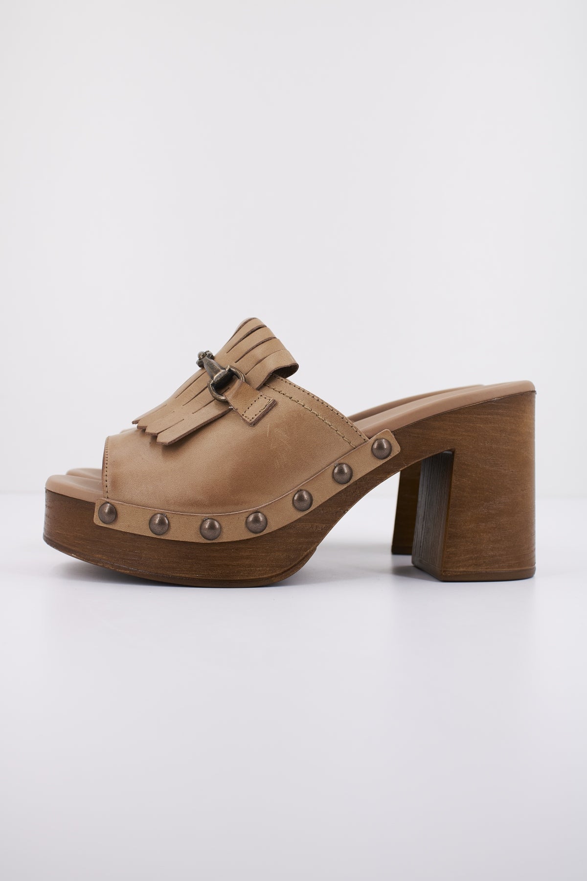 NERO GIARDINI ED en color MARRON (1)