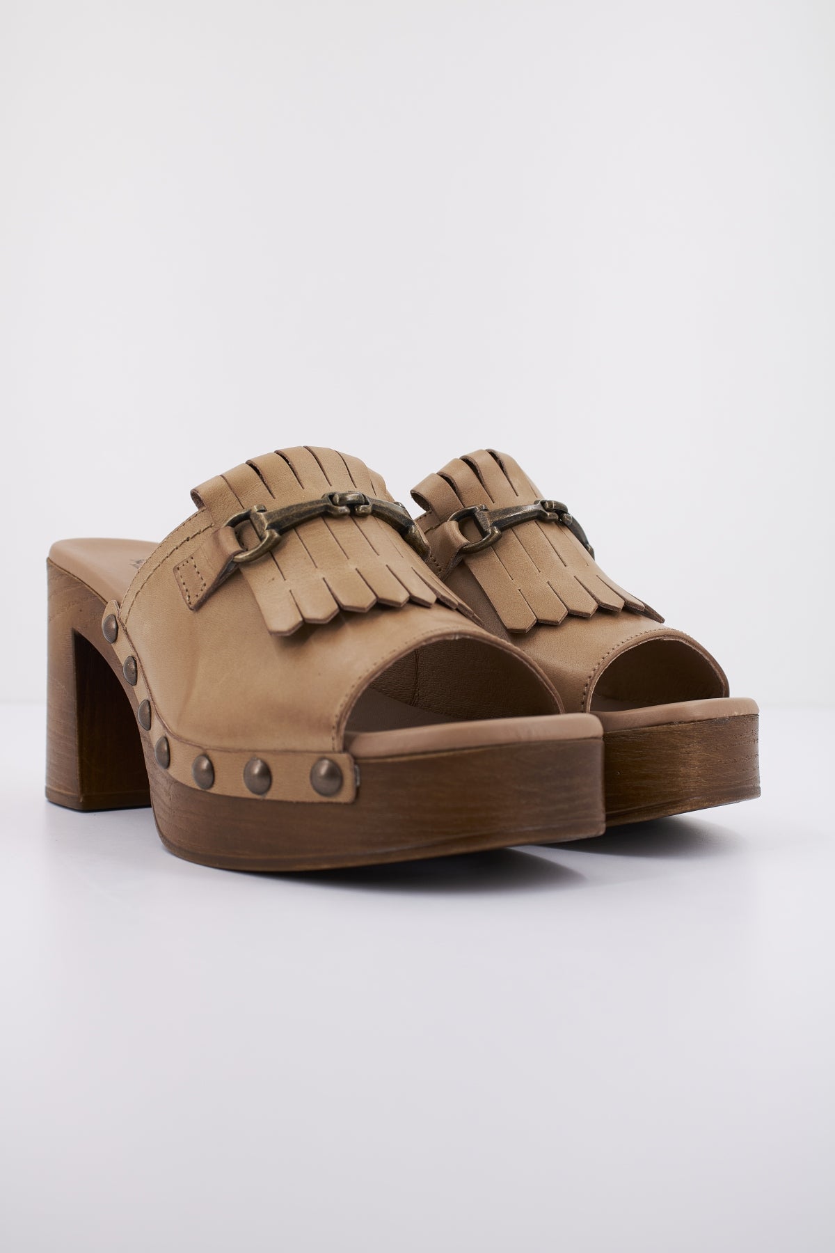 NERO GIARDINI ED en color MARRON (2)