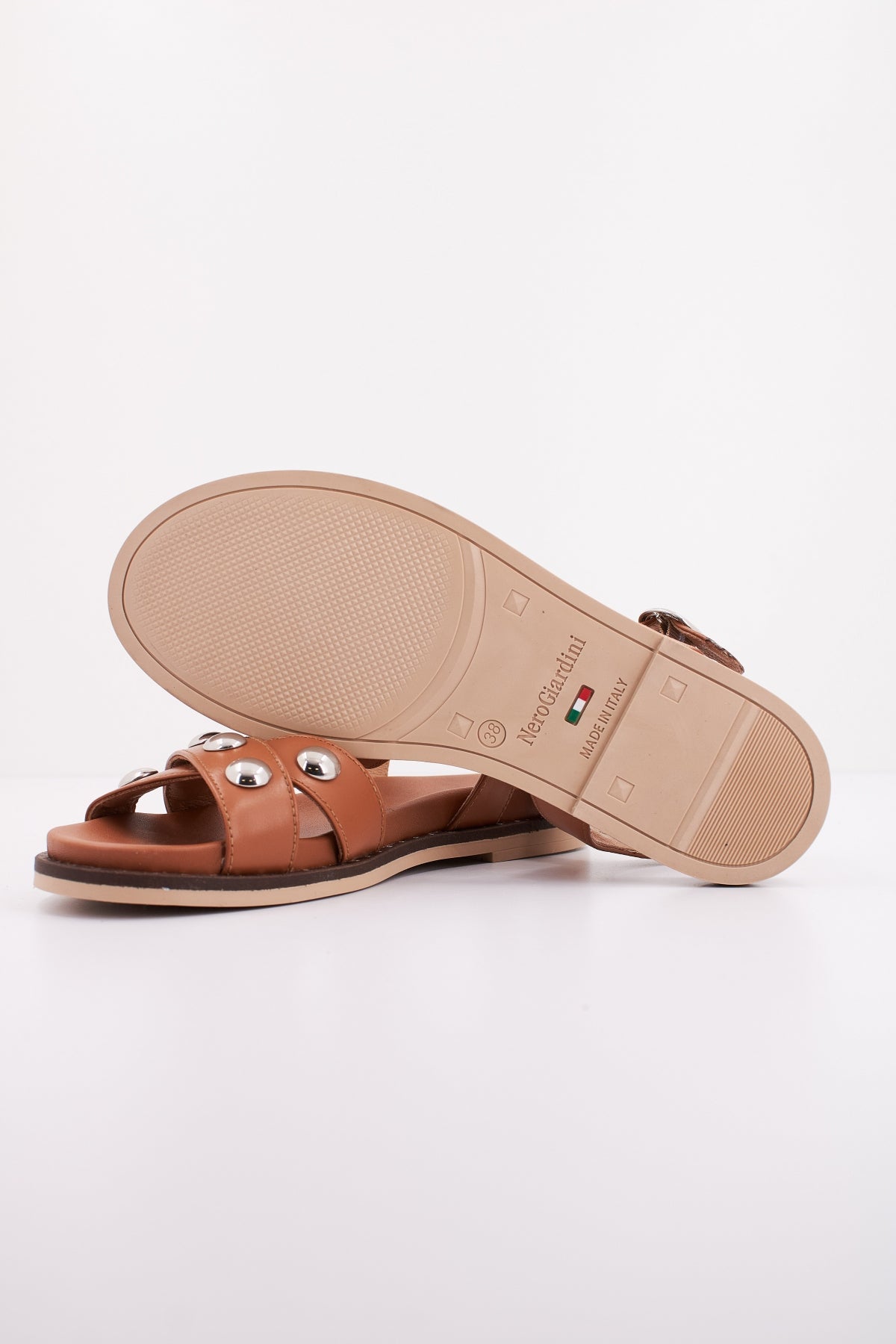 NERO GIARDINI ED en color MARRON (4)