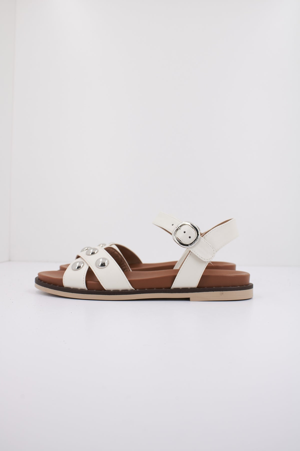 NERO GIARDINI ED en color BLANCO (1)