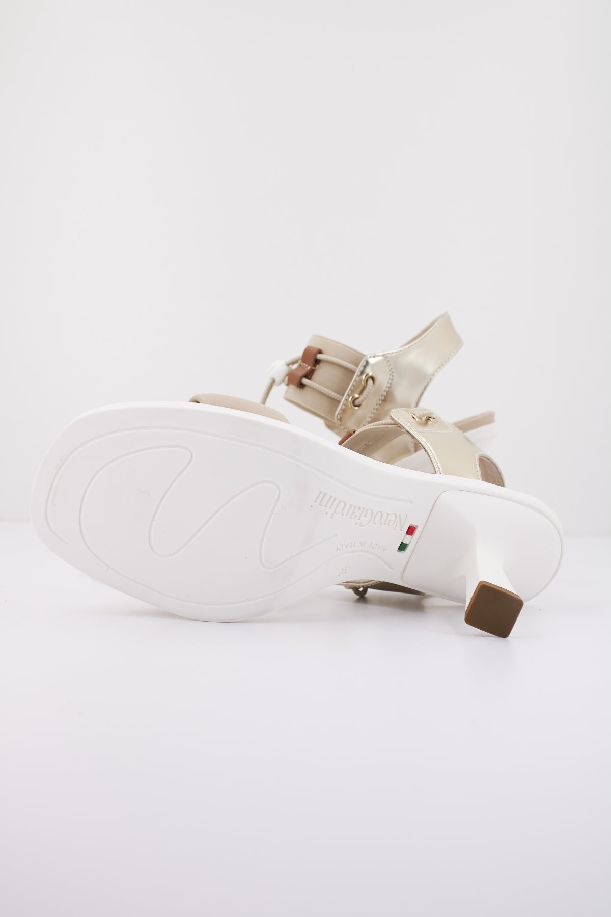 NERO GIARDINI ED en color BEIS (4)
